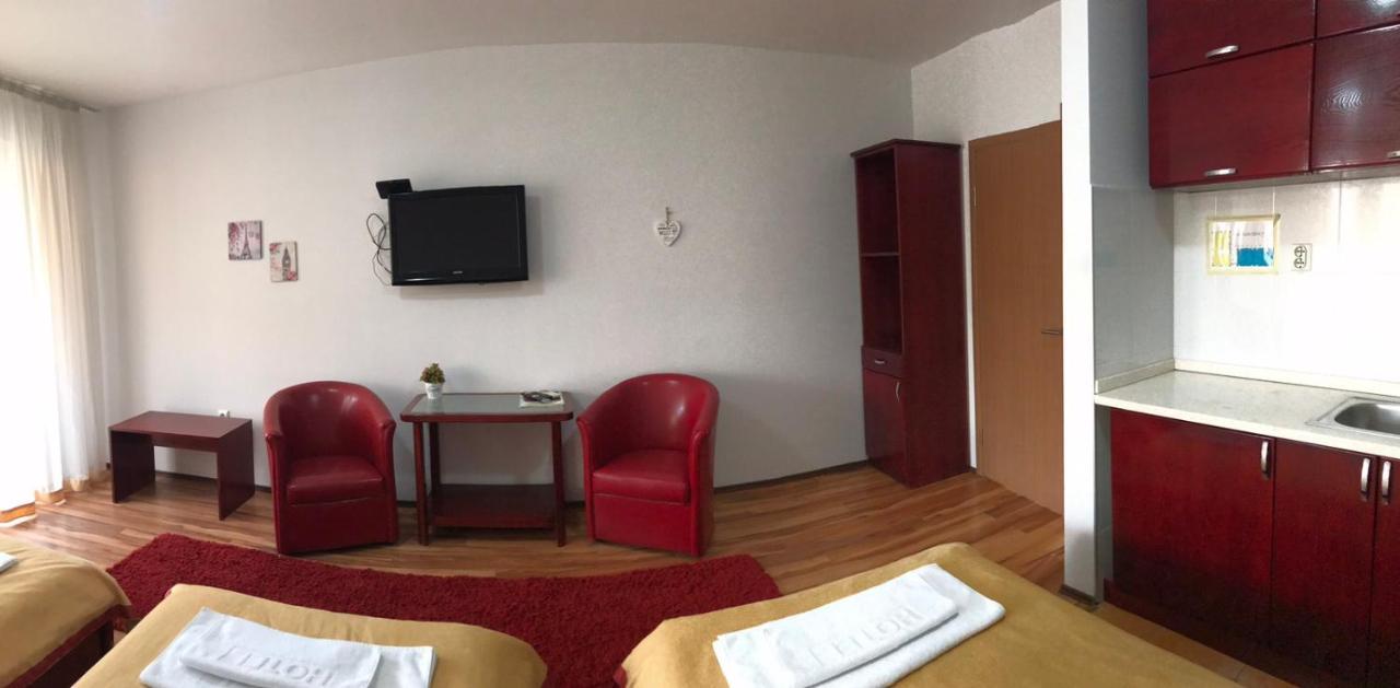 Hotel Tri "O" Topola Eksteriør bilde